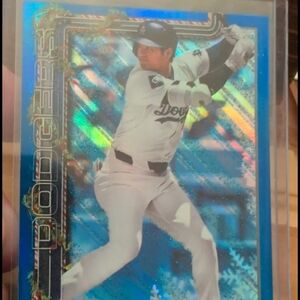 2025 Topps Holiday Shohei Ohtani Blue Metallic Glitter SP Dodgers